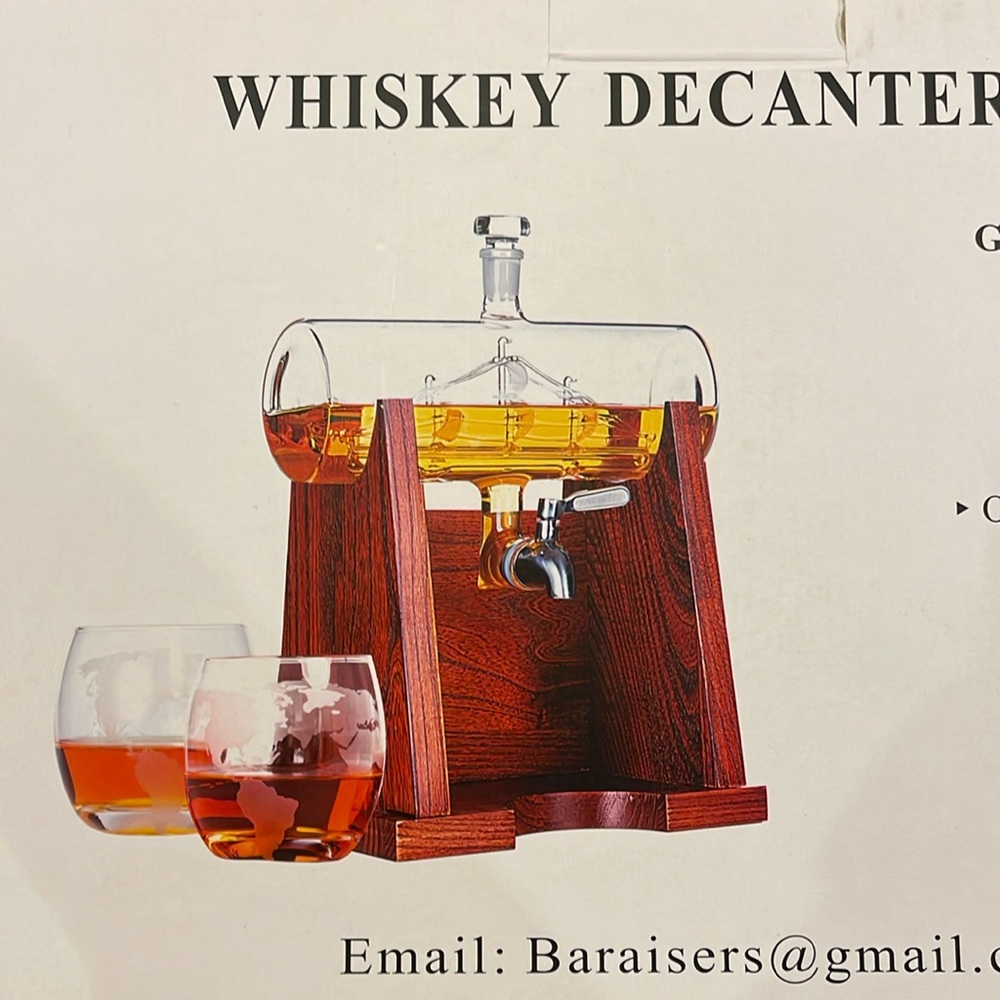 Whiskey decanter set